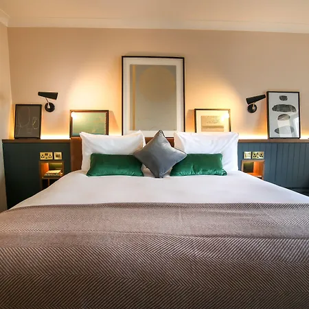 The Alex Hotel 4*