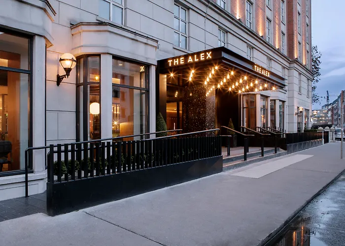 The Alex 4*
